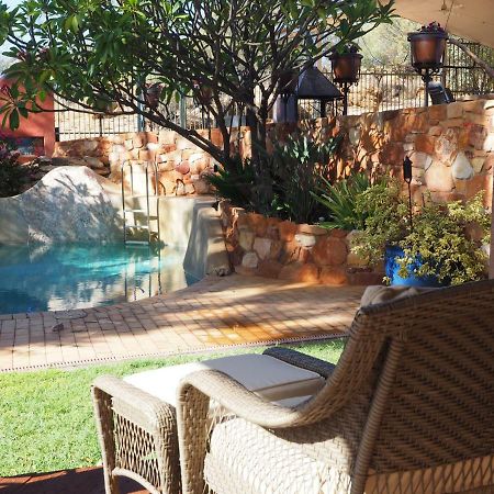 Wilmots On Dixon Bed & Breakfast อลิซสปริงส์ ภายนอก รูปภาพ