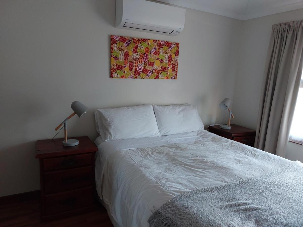 Wilmots On Dixon Bed & Breakfast อลิซสปริงส์ ภายนอก รูปภาพ