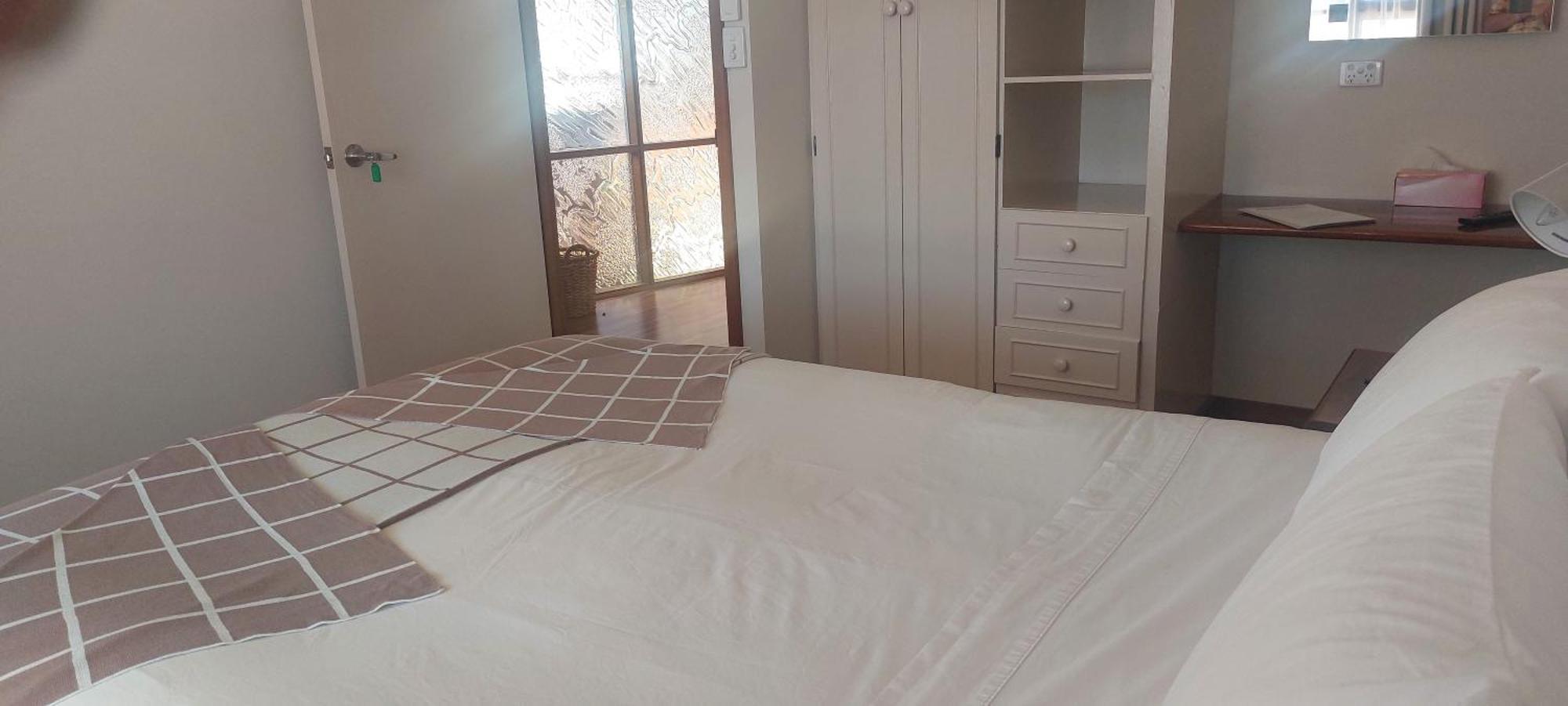 Wilmots On Dixon Bed & Breakfast อลิซสปริงส์ ภายนอก รูปภาพ